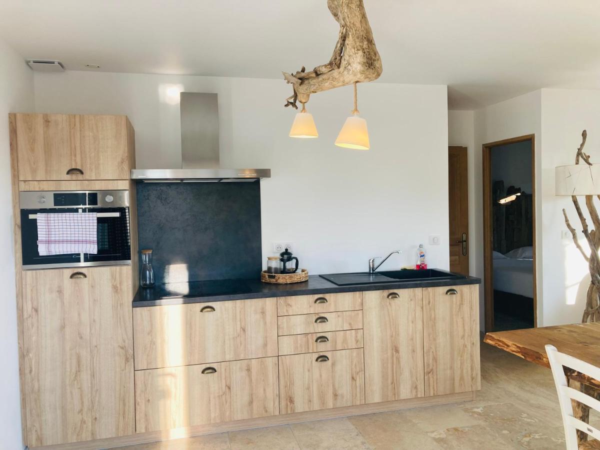 Bed & Breakfast Manade Des Baumelles